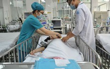 Bé gái ói ra máu liên tục, vì sao?