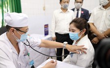 Bất ngờ với những người đầu tiên được tiêm vắc xin phòng Covid-19 tại TP.HCM