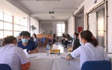 Tiêm vắc xin Covid-19 cho nhân viên sân bay Tân Sơn Nhất từ 19.4