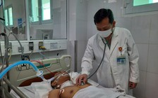 Người đàn ông bị đâm xuyên tim phổi được cứu sống hy hữu