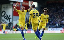 Ngoại hạng Anh: Chelsea thắng dễ, Arsenal bị cầm chân