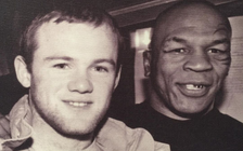 Rooney từng muốn bỏ bóng đá theo quyền anh vì quá mê Mike Tyson