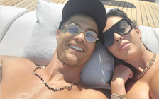 Cristiano Ronaldo tự thưởng 1 du thuyền sang trọng sau 2 chức vô địch Serie A