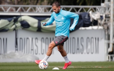 Giữa khủng hoảng chấn thương, Real Madrid nhận tin vui từ.. Atletico Madrid