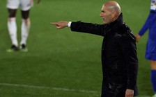 HLV Zidane gây sốc quyết giữ Benzema đua vô địch La Liga, bỏ Champions League