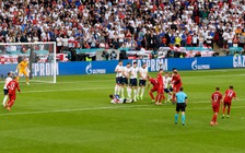 Báo chí Anh: ‘Vì sao bàn mở tỷ số của tuyển Đan Mạch nên bị từ chối?’