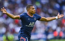 CĐV PSG lại la ó Mbappe trên sân Parc des Princes
