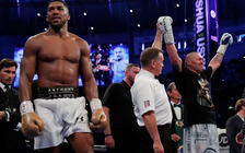 Quyền anh hạng nặng: Anthony Joshua đánh thua vẫn nhận tiền cao gấp nhiều lần đối thủ
