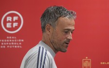 Tuyển Tây Ban Nha vắng bóng cầu thủ Real Madrid, HLV Enrique bác tin trở lại Barcelona