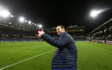 Cựu danh thủ Petr Cech chia tay Chelsea, triều đại tỉ phú Roman Abramovich biến mất