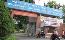 Nghỉ học tránh Covid-19: Giảng viên không dạy trực tuyến bị cắt thu nhập tăng thêm