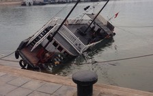 Tàu du lịch Hạ Long bị đắm vì thuyền viên chểnh mảng