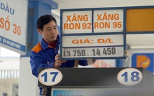 Giá xăng dầu giảm 2% ngay phiên đầu tuần