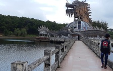 'Công viên kinh dị' bên hồ Thủy Tiên ở Huế sẽ đón khách sau Tết Nguyên đán