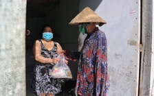 Người Sài Gòn dễ thương giữa dịch Covid-19: Chủ nhà trọ giảm tiền, tặng quà người ở thuê