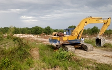 Xử lý nghiêm vụ 'cát lậu thách thức chính quyền'