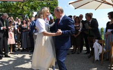 Nga - Áo căng thẳng vì nghi án gián điệp