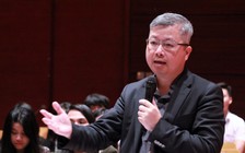 'Chưa bao giờ việc lọc thông tin để tìm sự thật khó như bây giờ'