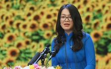 Đảng viên trẻ nghẹn ngào phát biểu tại lễ kỷ niệm 90 năm thành lập Đảng