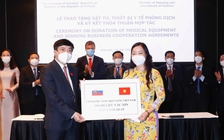 Việt Nam có thêm 100.000 liều vắc xin, 2 triệu kit xét nghiệm Covid-19 các loại