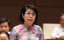 Lô hàng cứu trợ về TP.HCM gần 1 tháng không lấy ra được, lỗi do ai?