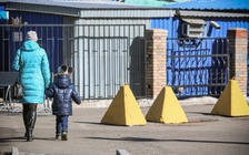 Bộ Ngoại giao cung cấp số điện thoại ‘nóng’ hỗ trợ người Việt tại Ukraine