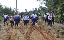 Học sinh Kon Tum đi học lại từ ngày 27.4