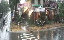 Bình Phước: Trộm xe máy trước quán cà phê chỉ trong 1 phút