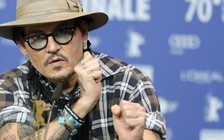 Phim có Johnny Depp đóng bị ‘đắp chiếu’, đạo diễn lên tiếng khiếu nại