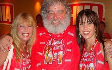 Vương giả kiểu quan chức bóng đá: Chuck Blazer xa hoa quá hóa cuồng