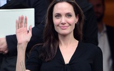 Angelina Jolie làm giảng viên trường Kinh tế London