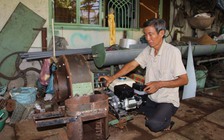 Tự tạo cơ hội: Kiếm tiền từ máy nông cụ