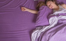 Bí quyết ngủ ngon dù trời nóng