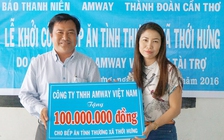 Báo Thanh Niên trao tặng bếp ăn tình thương cho học sinh