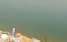 Hai anh em họ chết đuối thương tâm