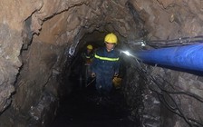 Bục túi nước hầm than, 1 công nhân mắc kẹt ở độ sâu 380m