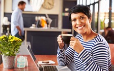 Uống cà phê giúp phái đẹp ngừa mất trí nhớ