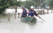 Tìm thấy thi thể một nam thanh niên bị nước lũ cuốn trôi