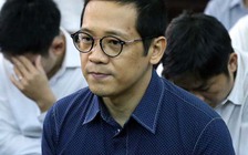 Chi lãi suất vượt trần để 'chăm sóc' khách hàng