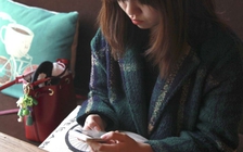 'Nợ khỏa thân' bủa vây nữ sinh Trung Quốc