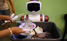 Cách mạng nhân viên robot ở Singapore