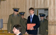 Chàng trai bay xuyên hệ thống phòng không Liên Xô