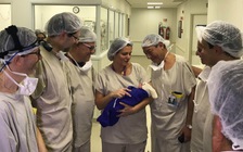 Sinh con bằng tử cung của người chết