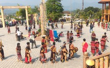 Già làng, trưởng bản là 'điểm tựa của mọi điểm tựa khác' của bản làng