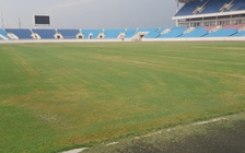 Mặt sân Mỹ Đình xuống cấp trước vòng loại World Cup