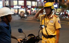 CSGT bồi thường cho tài xế: Làm đúng luật, sẽ được luật bảo vệ