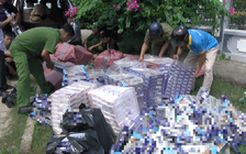 Bắt xe tải chở 10.000 gói thuốc lá lậu