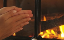 Bàn tay lúc nào cũng lạnh có thể là dấu hiệu của bệnh nghiêm trọng