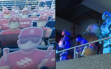 Robot cổ vũ và phát âm thanh thay cho khán giả