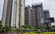 Hàng chục ngàn tỉ đồng bỏ hoang giữa lòng thành phố